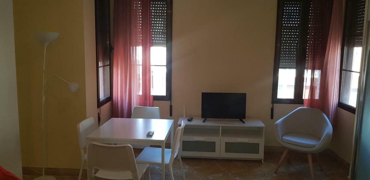 Sleep Turia Apartamentos Casinos Εξωτερικό φωτογραφία