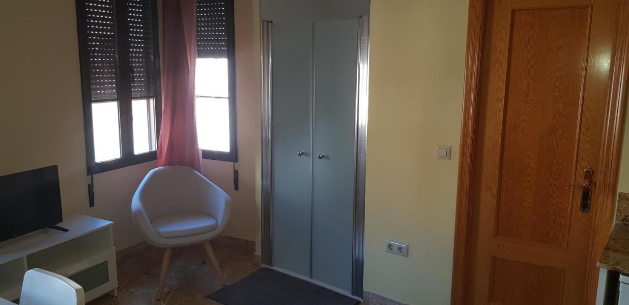 Sleep Turia Apartamentos Casinos Εξωτερικό φωτογραφία